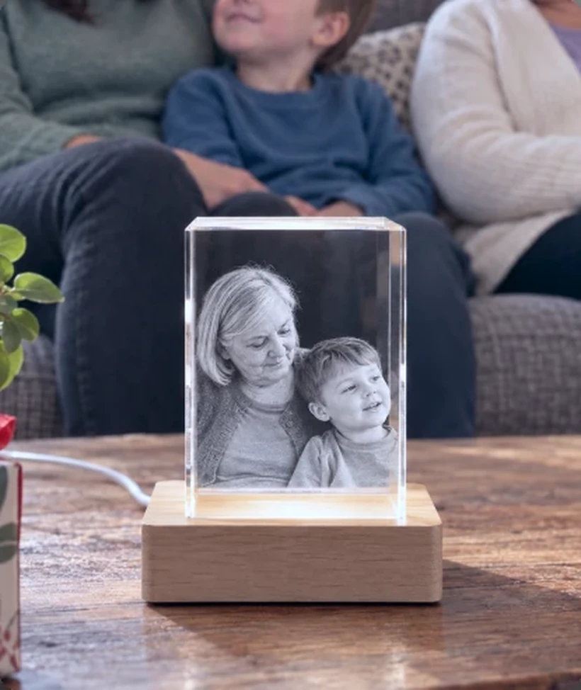Claus Keepsakes Living Memory Crystal with 3D family portrait on a wooden light base